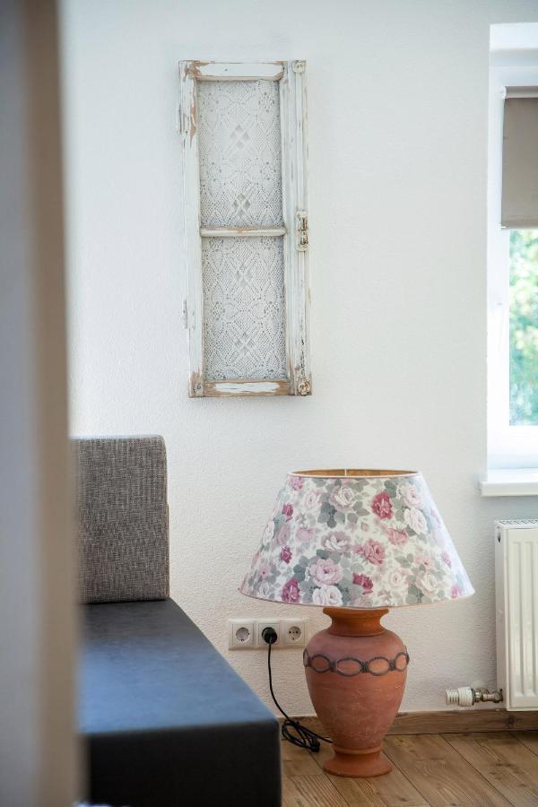Ferienwohnung Bei Cooldog Imst Exterior foto